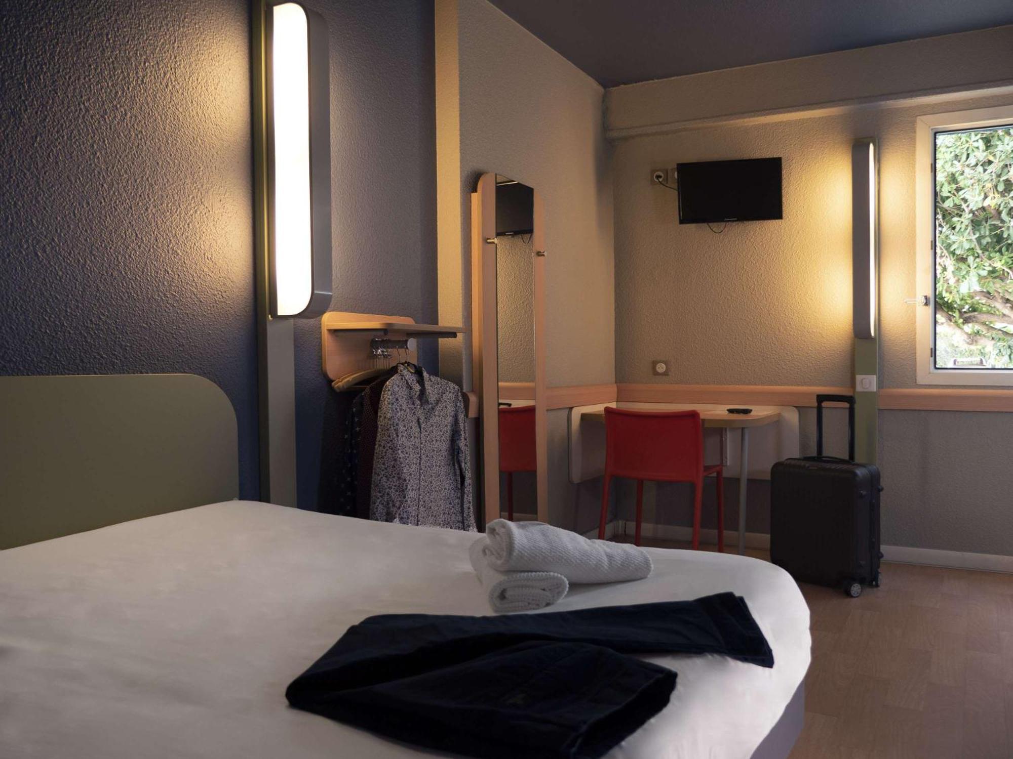 Ibis Budget Arles Sud Fourchon Екстер'єр фото