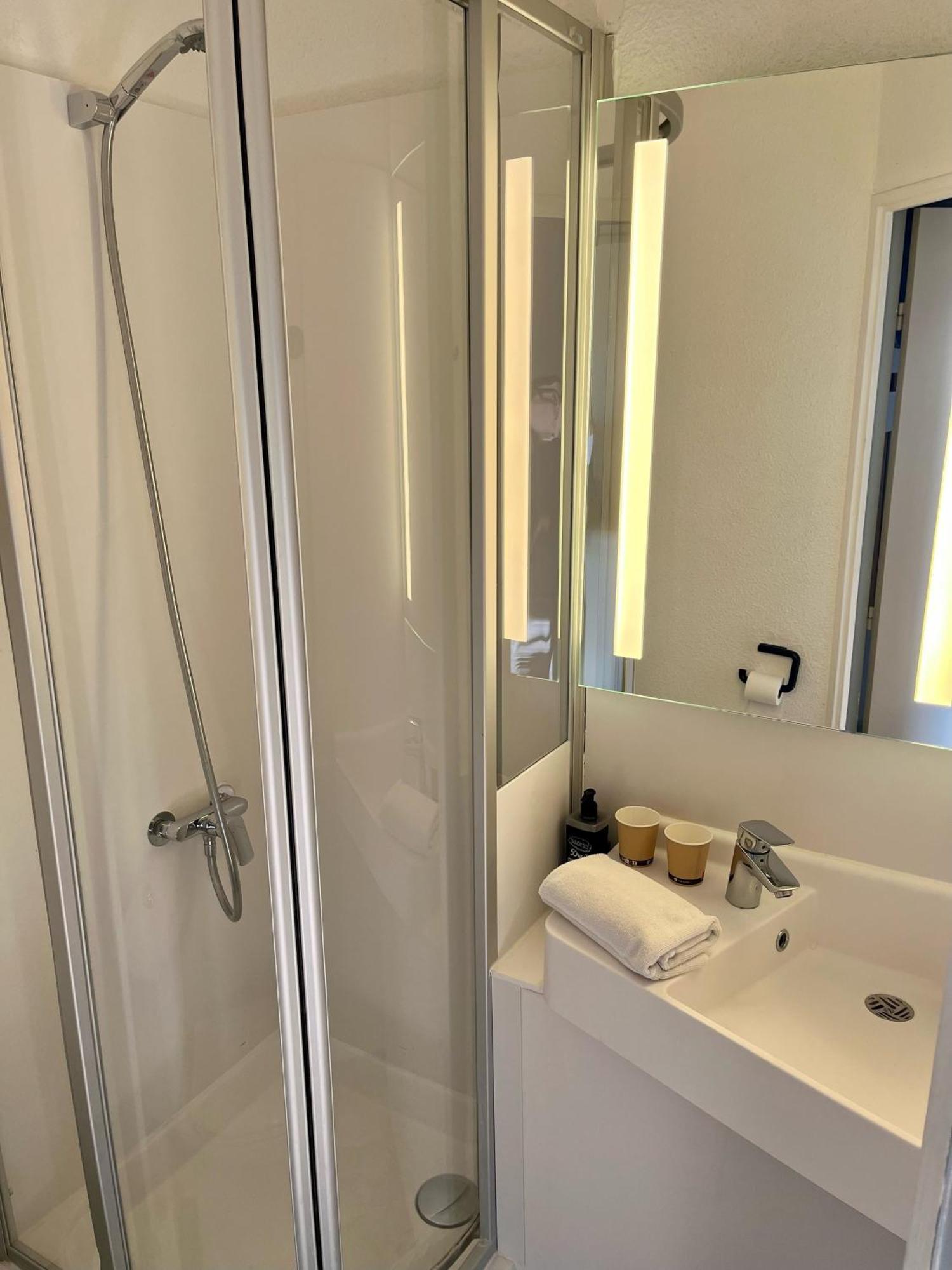 Ibis Budget Arles Sud Fourchon Екстер'єр фото